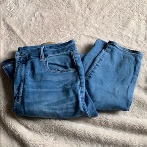 AE Curvy Super Hi-Rise Jegging✨